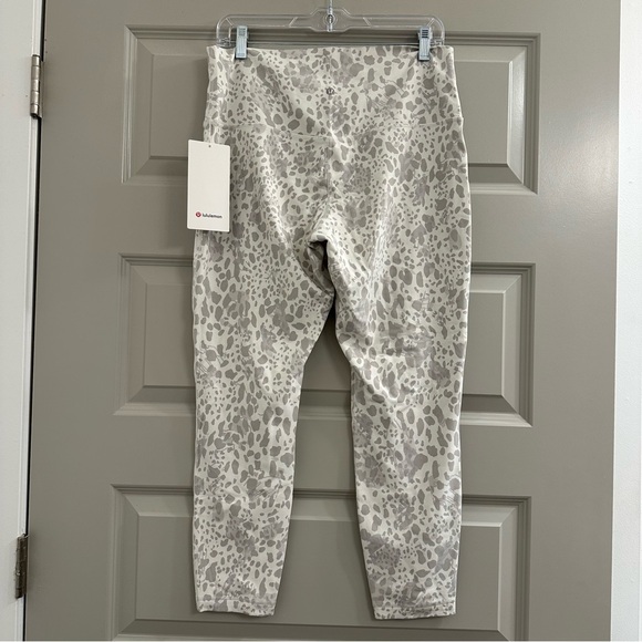 Lululemon Align High-Rise Pant 25" - Picture 2 of 7